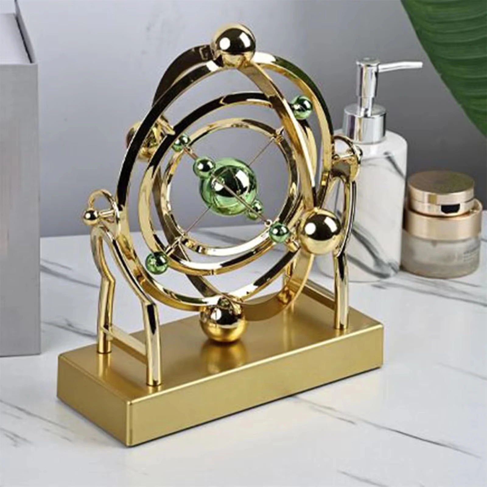 Rotating Solar System Desk Dec - Newton Cradle Large 评论和价格